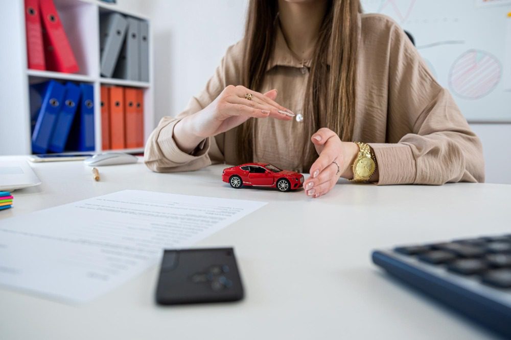 Как снять ограничения на регистрационные действия с автомобилем?