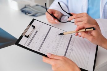 Как взять справку из наркологического диспансера?