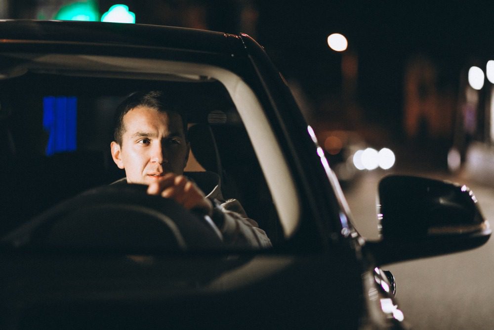 Что означают красные номера на машине